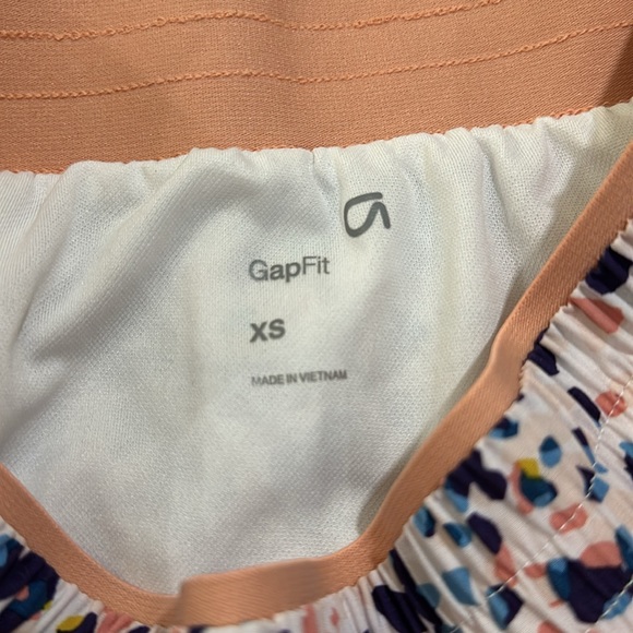 Gap fit pink fitness yoga running shorts size xs - Picture 4 of 7
